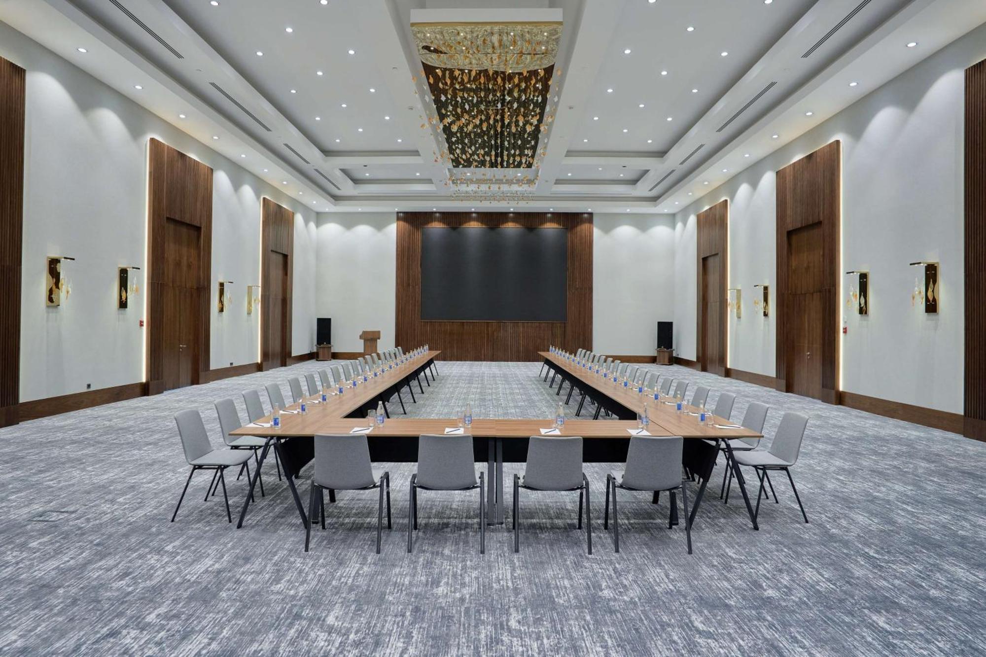 Radisson Hotel Баку Экстерьер фото