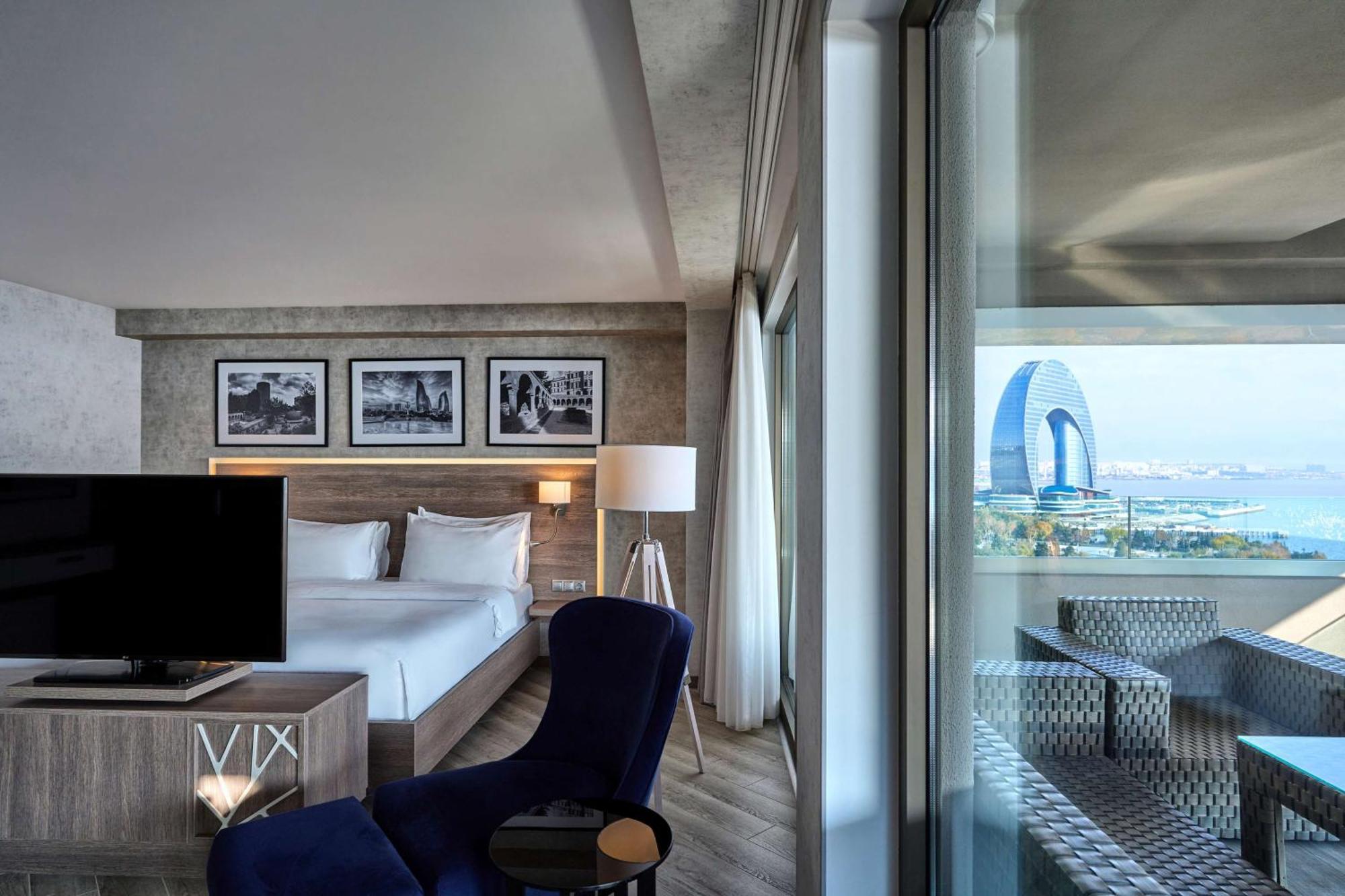 Radisson Hotel Баку Экстерьер фото